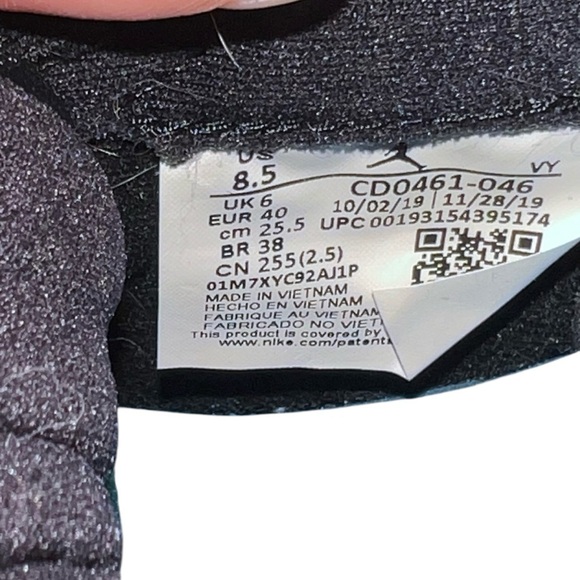 NWOB NIKE Wmns Air Jordan 1 High OG 'NC to Chi' Sz 8.5 - Picture 10 of 10